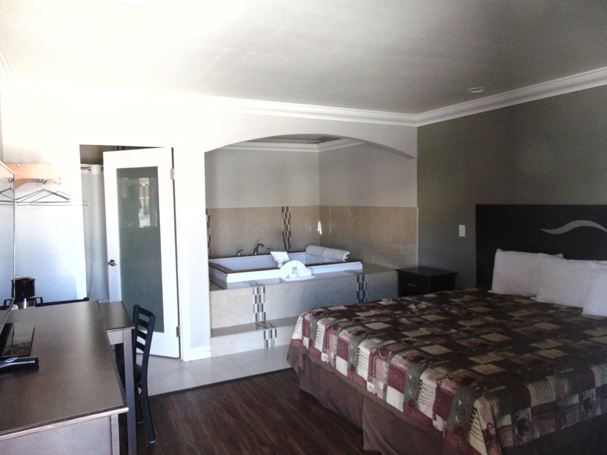 West Coast Inn Santa Ana Extérieur photo